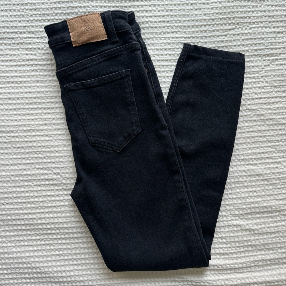 NWOT Zara High-Waist Skinny Jeans